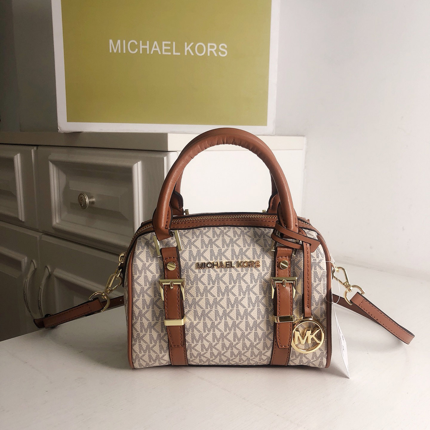 New Michael Kors Women Luxury  - Luxury Watch For Women review and price