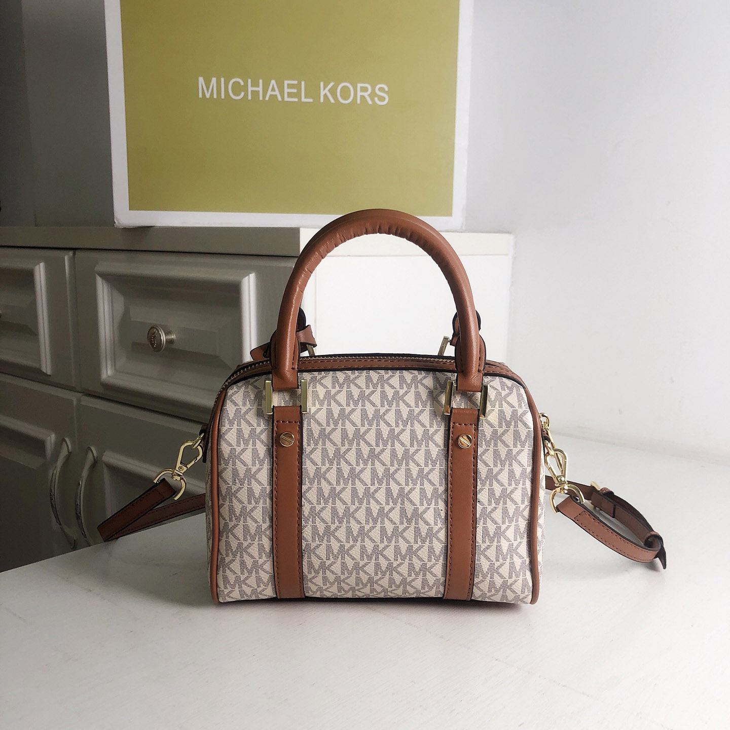 New Michael Kors Women Luxury  - Luxury Watch For Women review and price