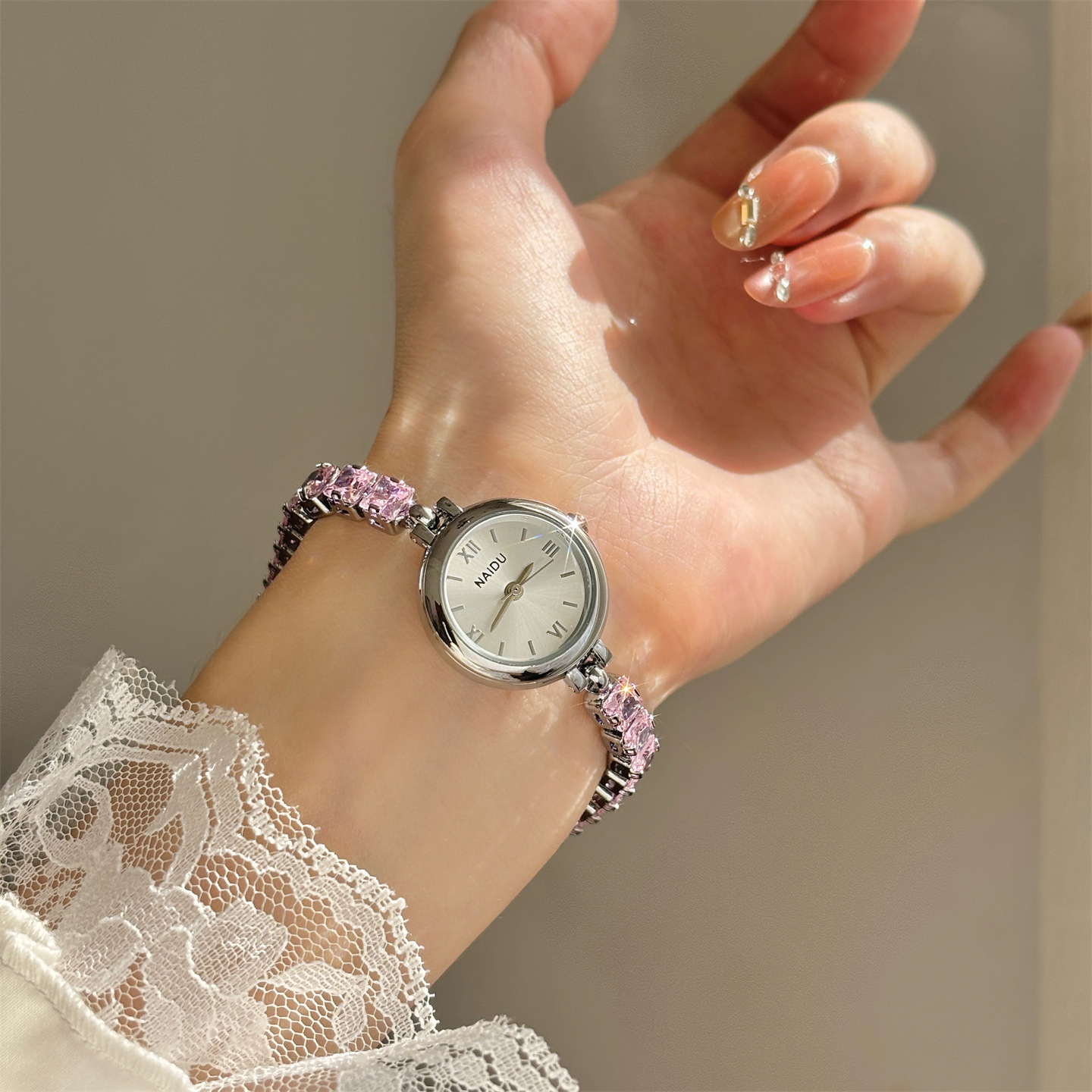New Fashion Diamond-encrusted  - Luxury Watch Level review and price
